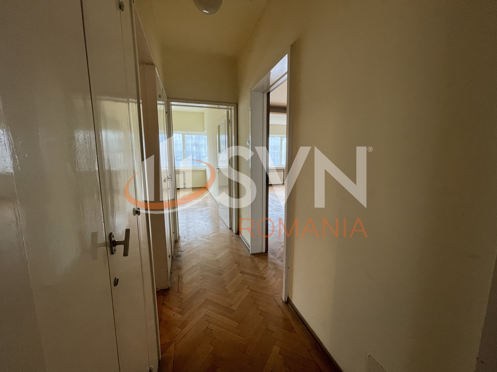 Apartament, 4 camere Bucuresti/Universitate (s3)