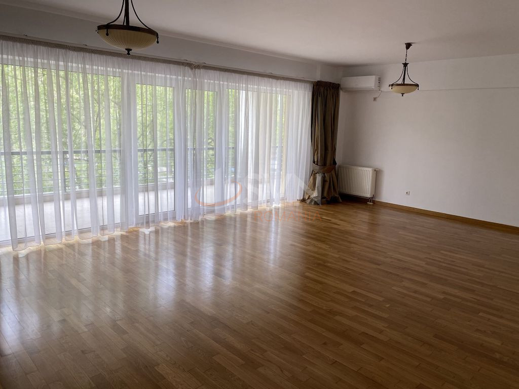 Apartament, 4 camere Bucuresti/Herastrau