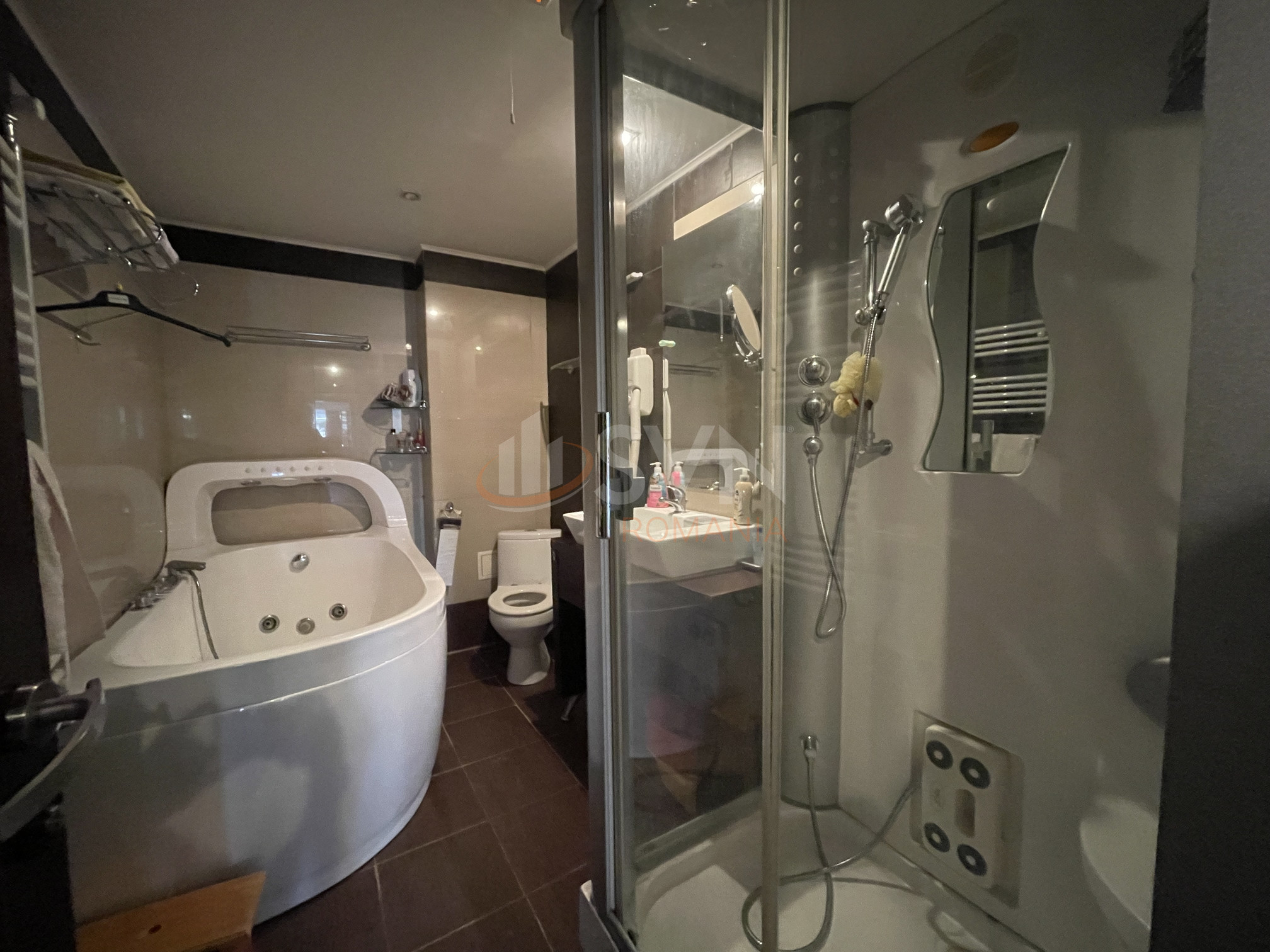 Apartament, 4 camere Bucuresti/Herastrau