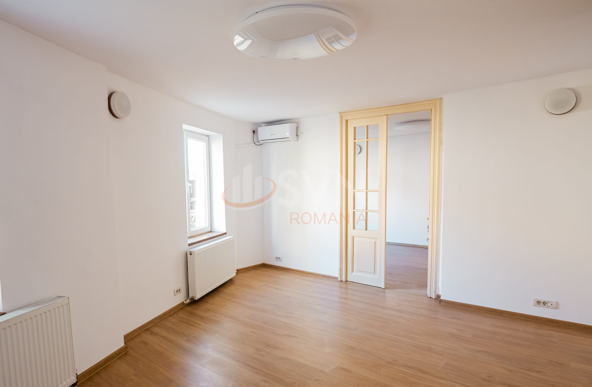 Apartament, 4 camere Bucuresti/Victoriei