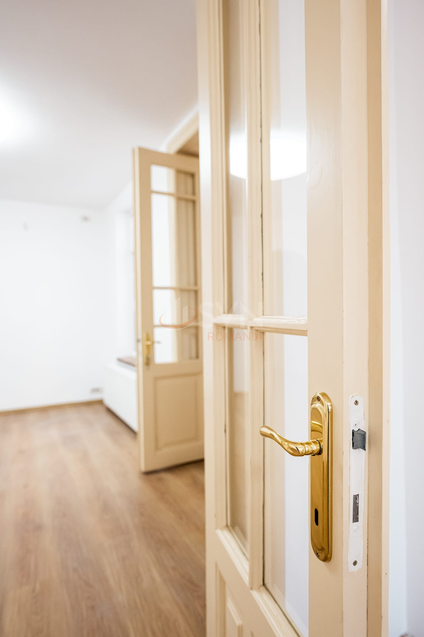 Apartament, 4 camere Bucuresti/Victoriei