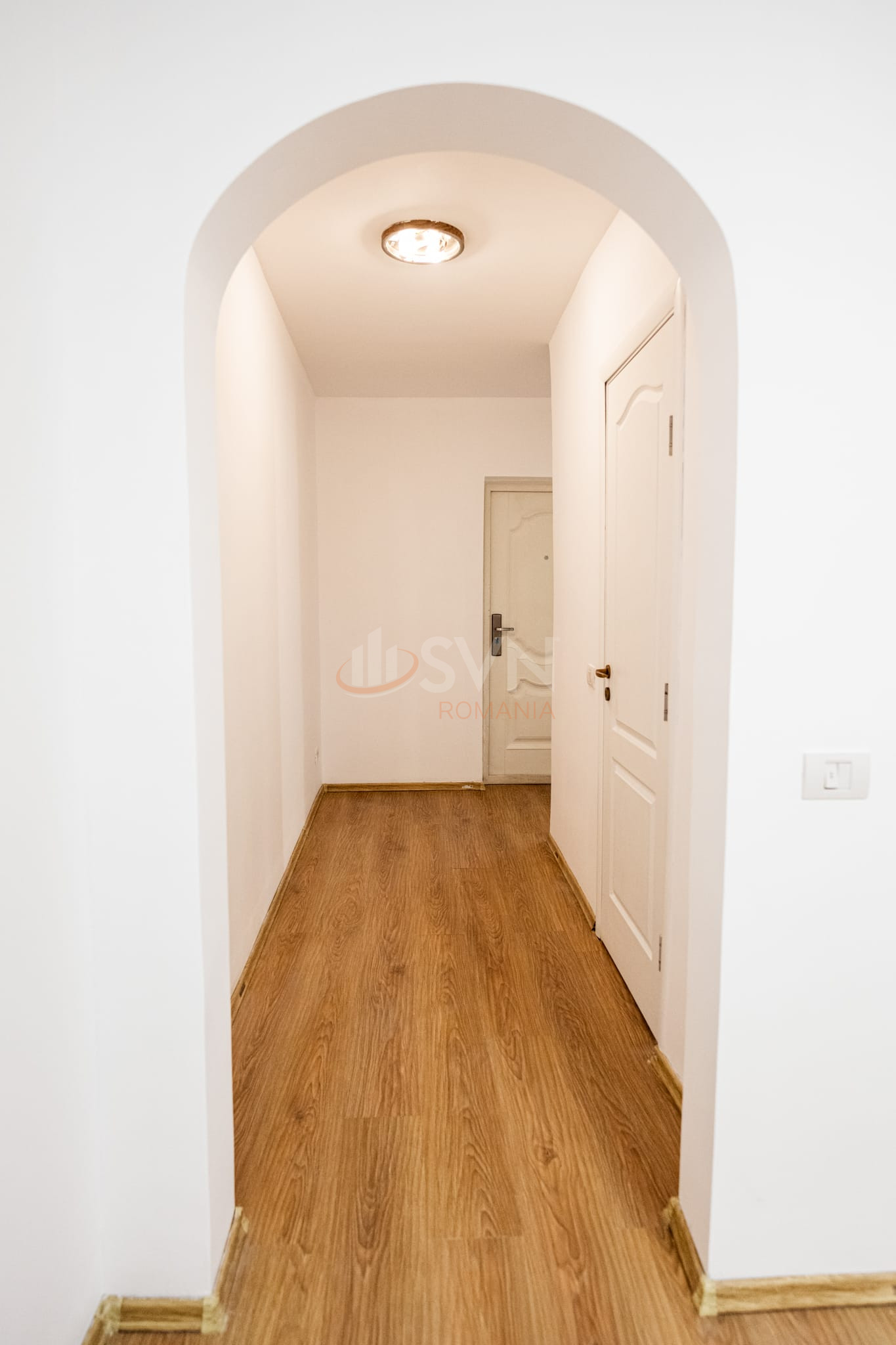 Apartament, 4 camere Bucuresti/Victoriei