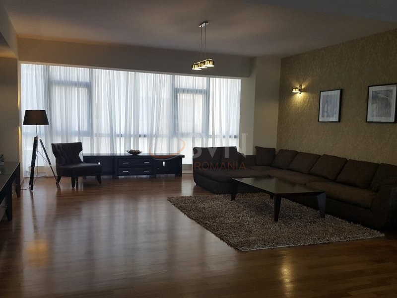 Apartament, 4 camere Bucuresti/Herastrau