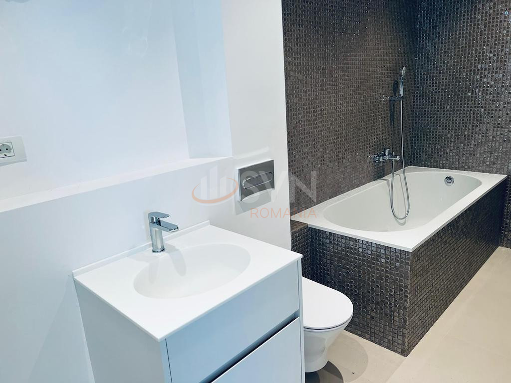 Apartament, 4 camere Bucuresti/Eminescu