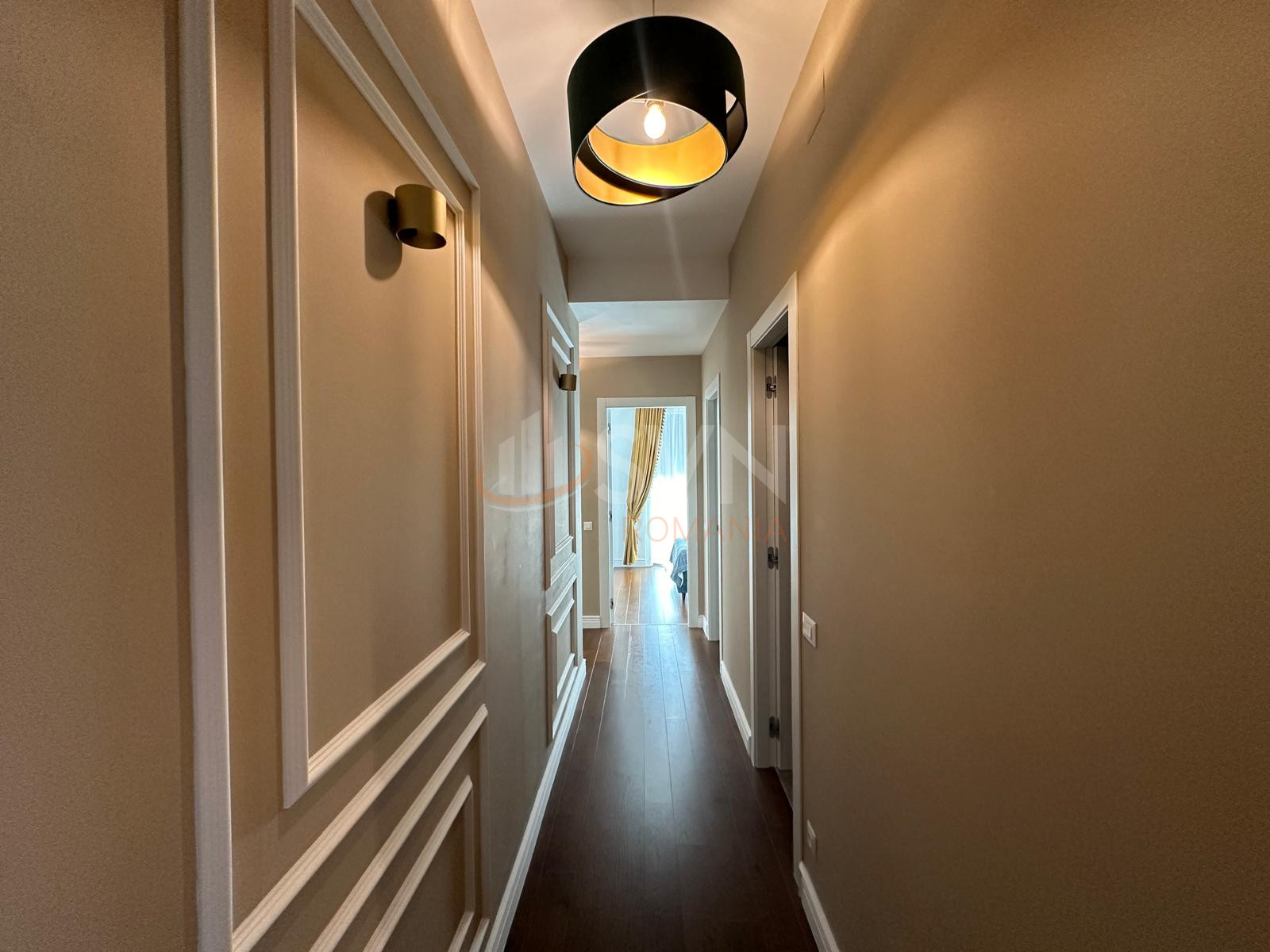 Apartament, 4 camere Bucuresti/Baneasa