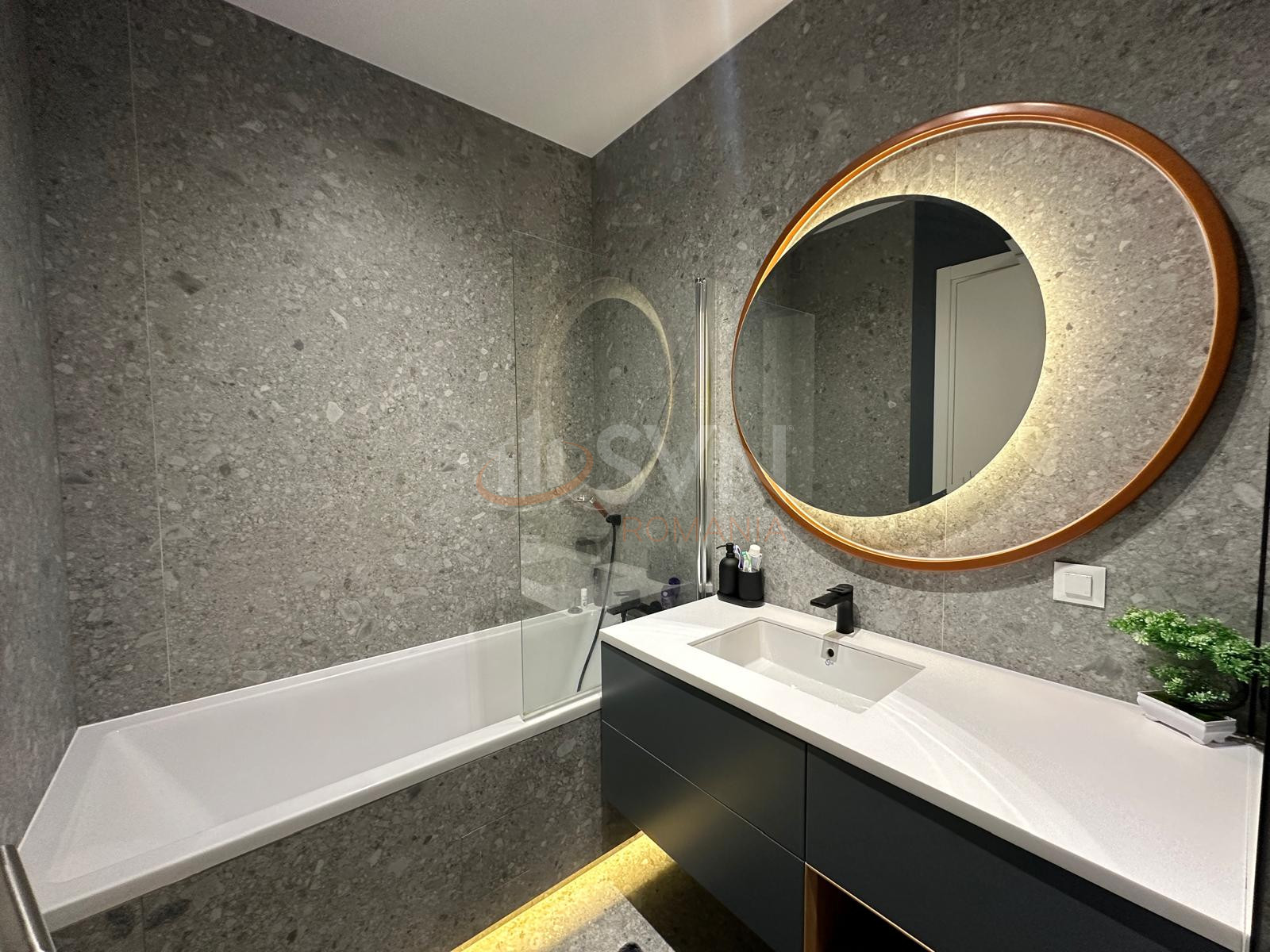 Apartament, 4 camere Bucuresti/Baneasa