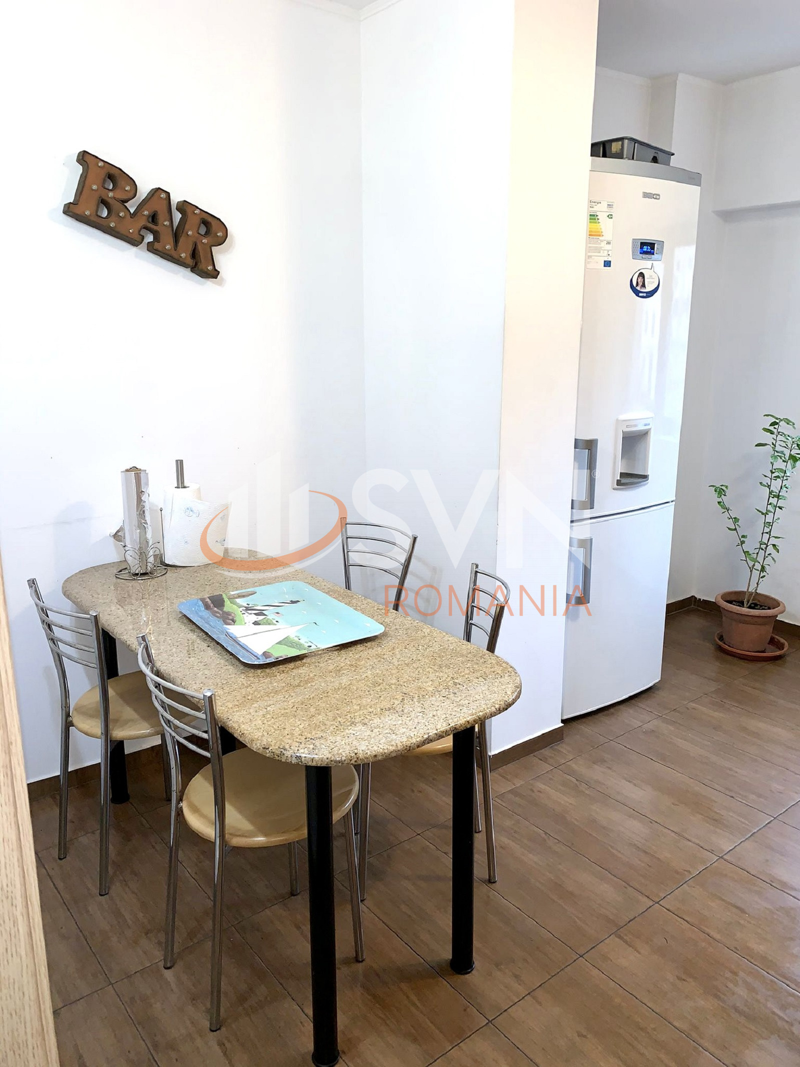 Apartament, 4 camere Bucuresti/Piata Unirii (s4)