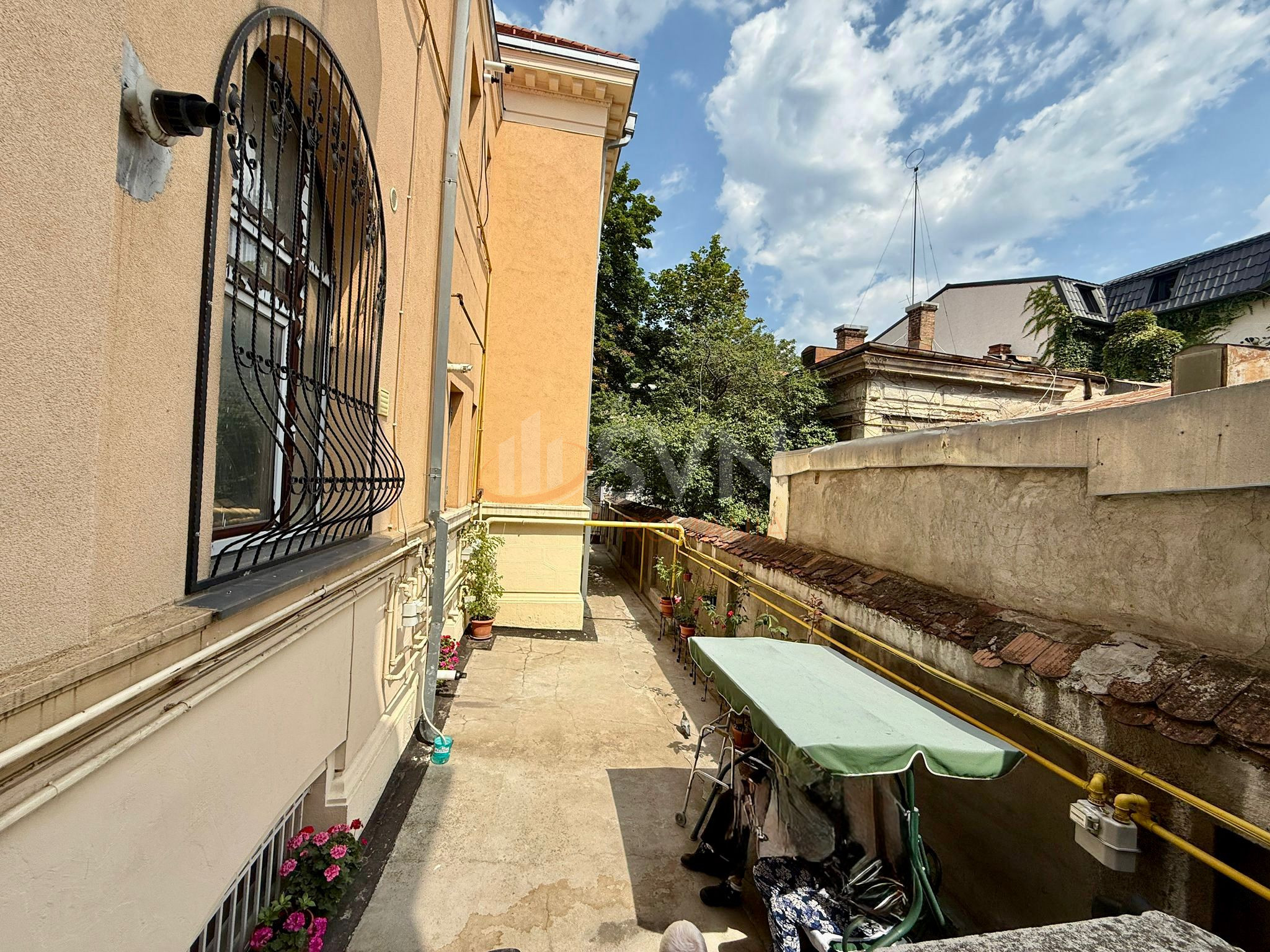 Apartament, 4 camere Bucuresti/Piata Sfantul Stefan