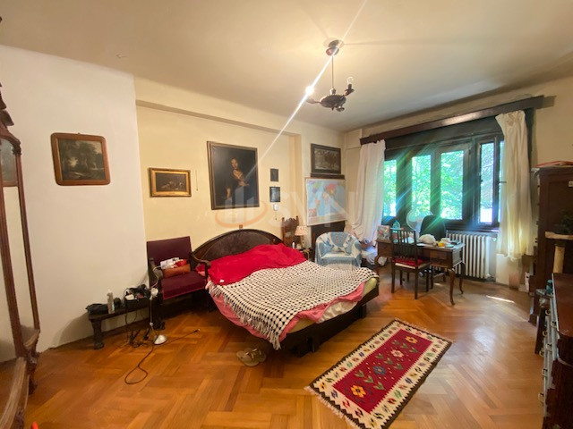 Apartament, 4 camere Bucuresti/Cismigiu