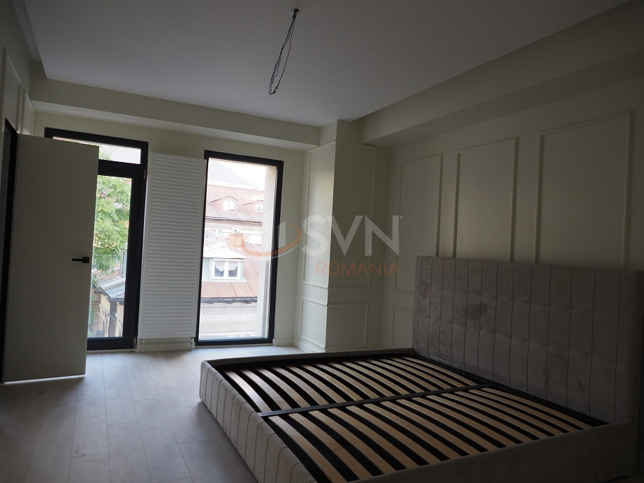 Apartament, 4 camere Bucuresti/Piata Unirii (s3)