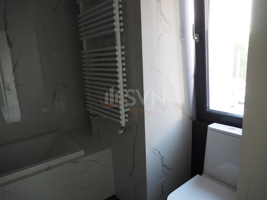 Apartament, 4 camere Bucuresti/Piata Unirii (s3)