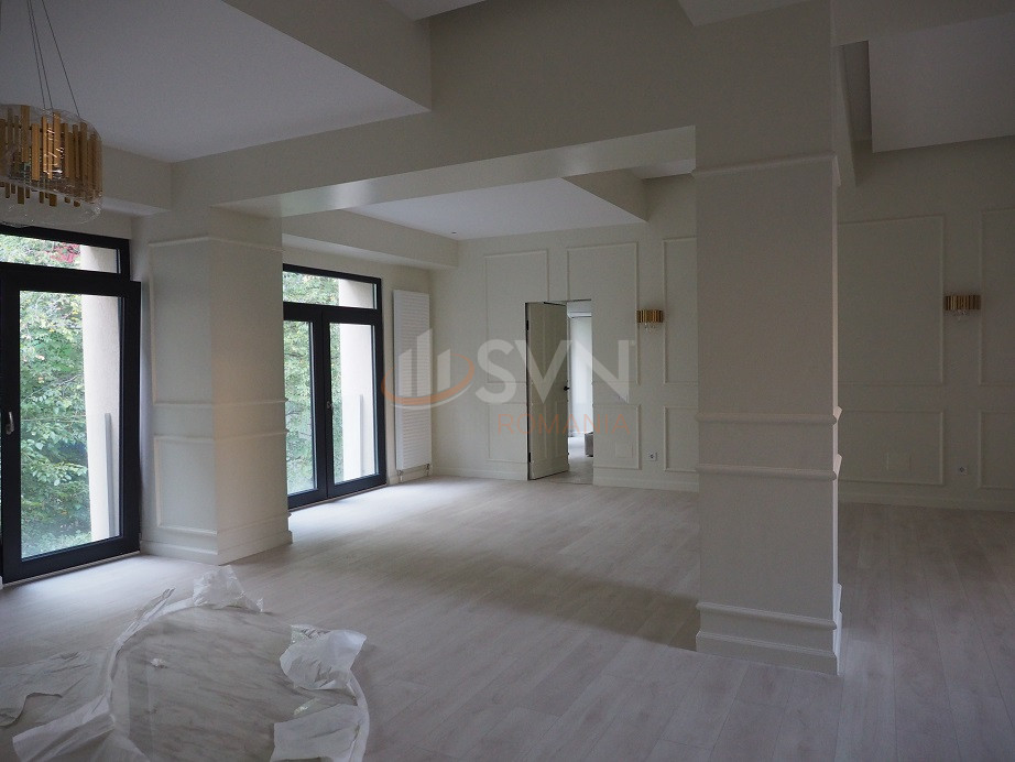 Apartament, 4 camere Bucuresti/Piata Unirii (s3)