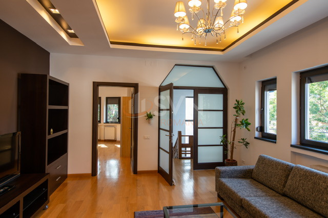 Apartament, 4 camere Bucuresti/Iancului