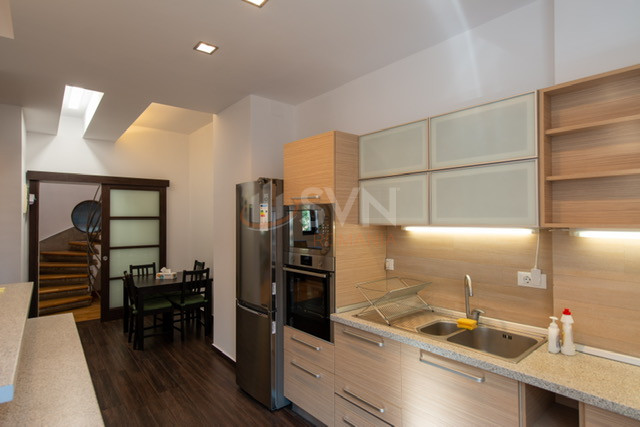Apartament, 4 camere Bucuresti/Iancului