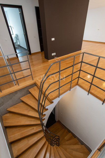 Apartament, 4 camere Bucuresti/Iancului