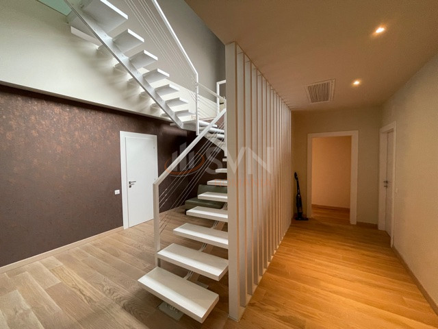 Apartament, 4 camere Bucuresti/Herastrau