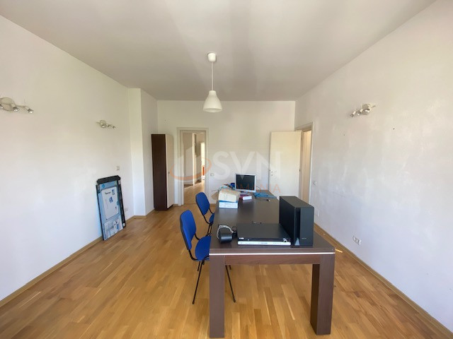 Apartament, 4 camere Bucuresti/Matei Voievod
