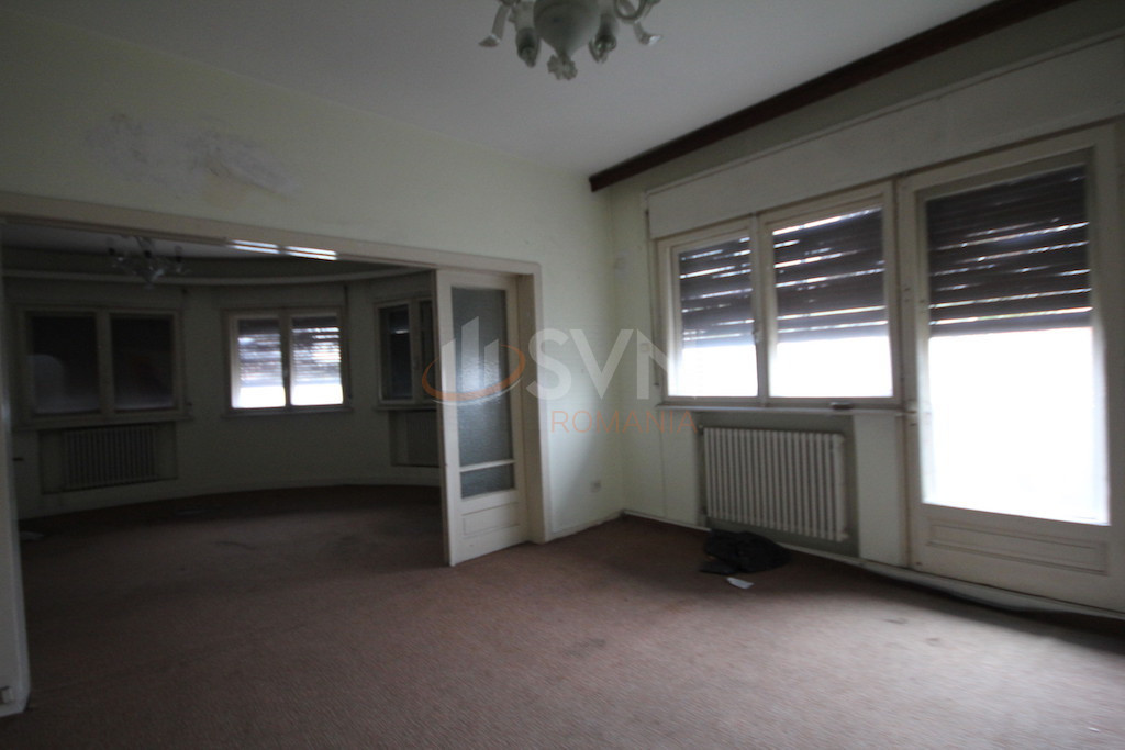 Apartament, 4 camere Bucuresti/Armeneasca