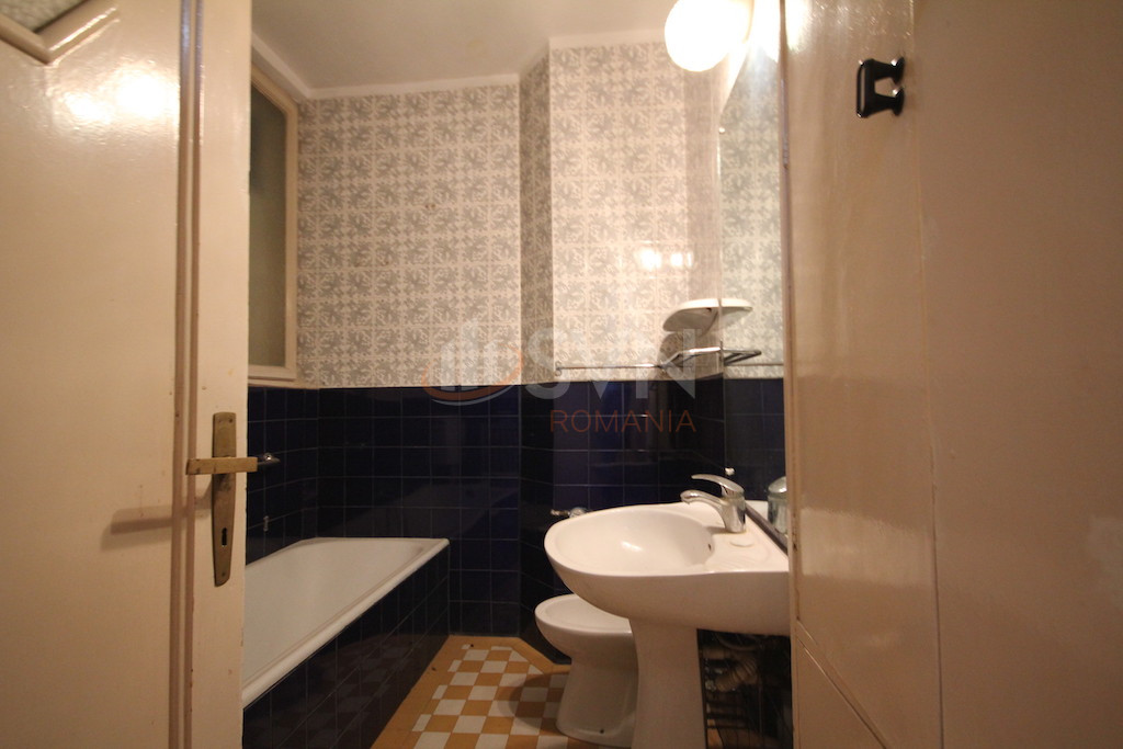 Apartament, 4 camere Bucuresti/Armeneasca