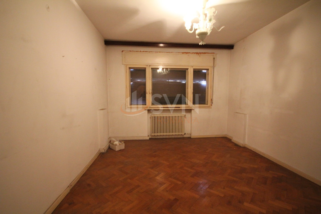 Apartament, 4 camere Bucuresti/Armeneasca