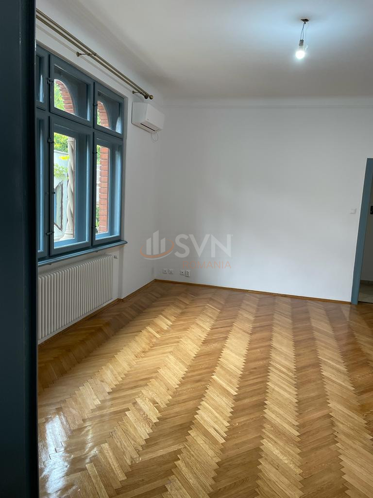 Apartament, 4 camere Bucuresti/Aviatorilor