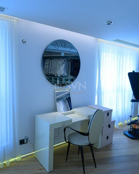 Apartament, 4 camere Bucuresti/Herastrau