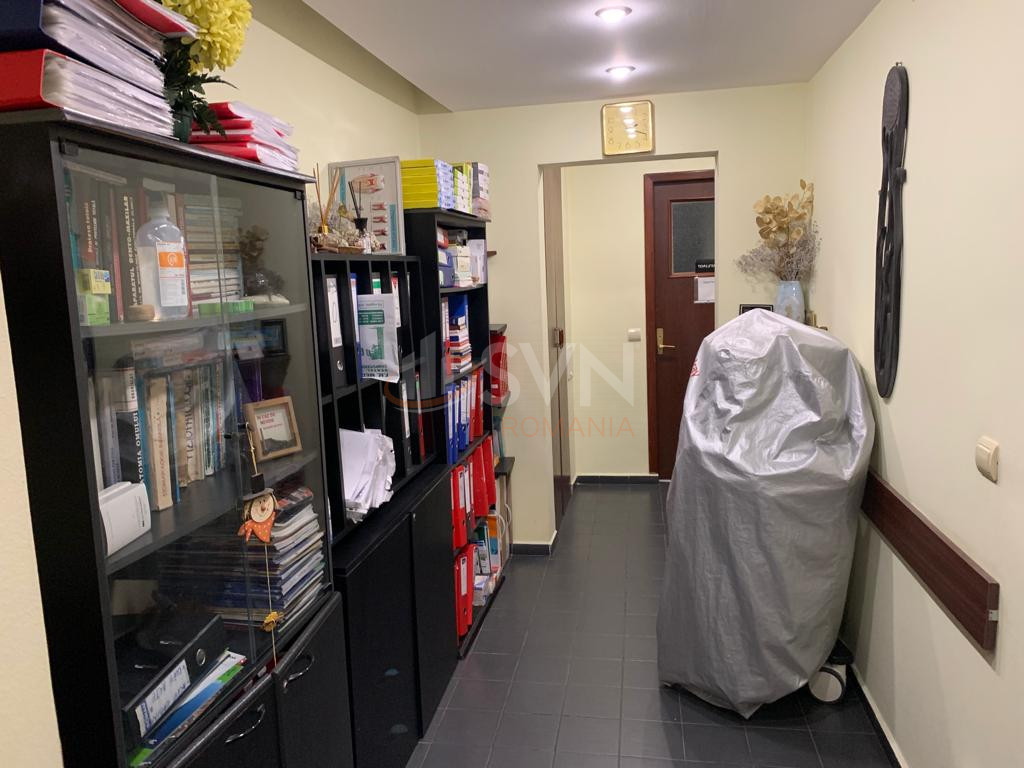 Apartament, 4 camere Bucuresti/Turda