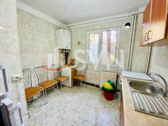 Apartament, 4 camere Bucuresti/Titan