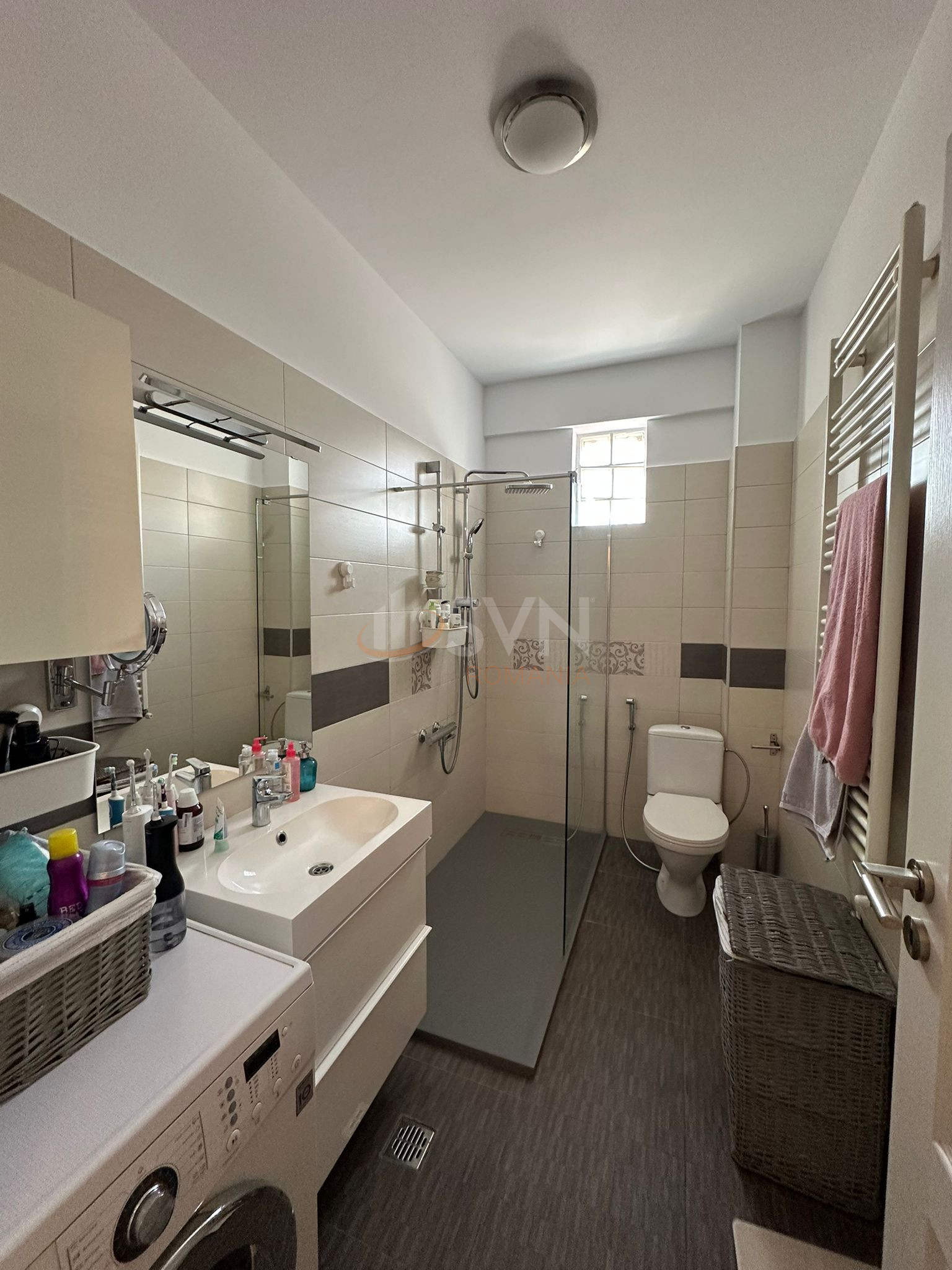 Apartament, 4 camere Bucuresti/Bucurestii Noi