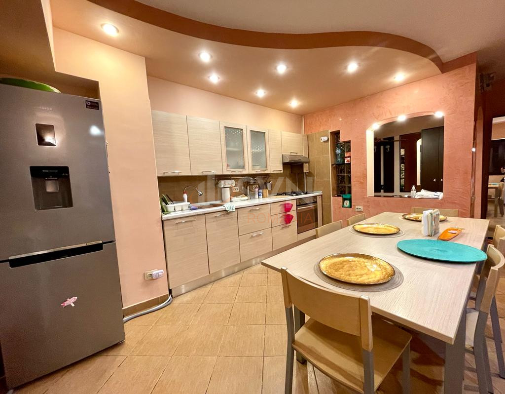 Apartament, 4 camere Bucuresti/Mosilor