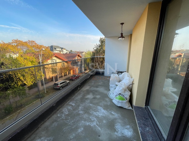 Apartament, 4 camere Bucuresti/Bucurestii Noi