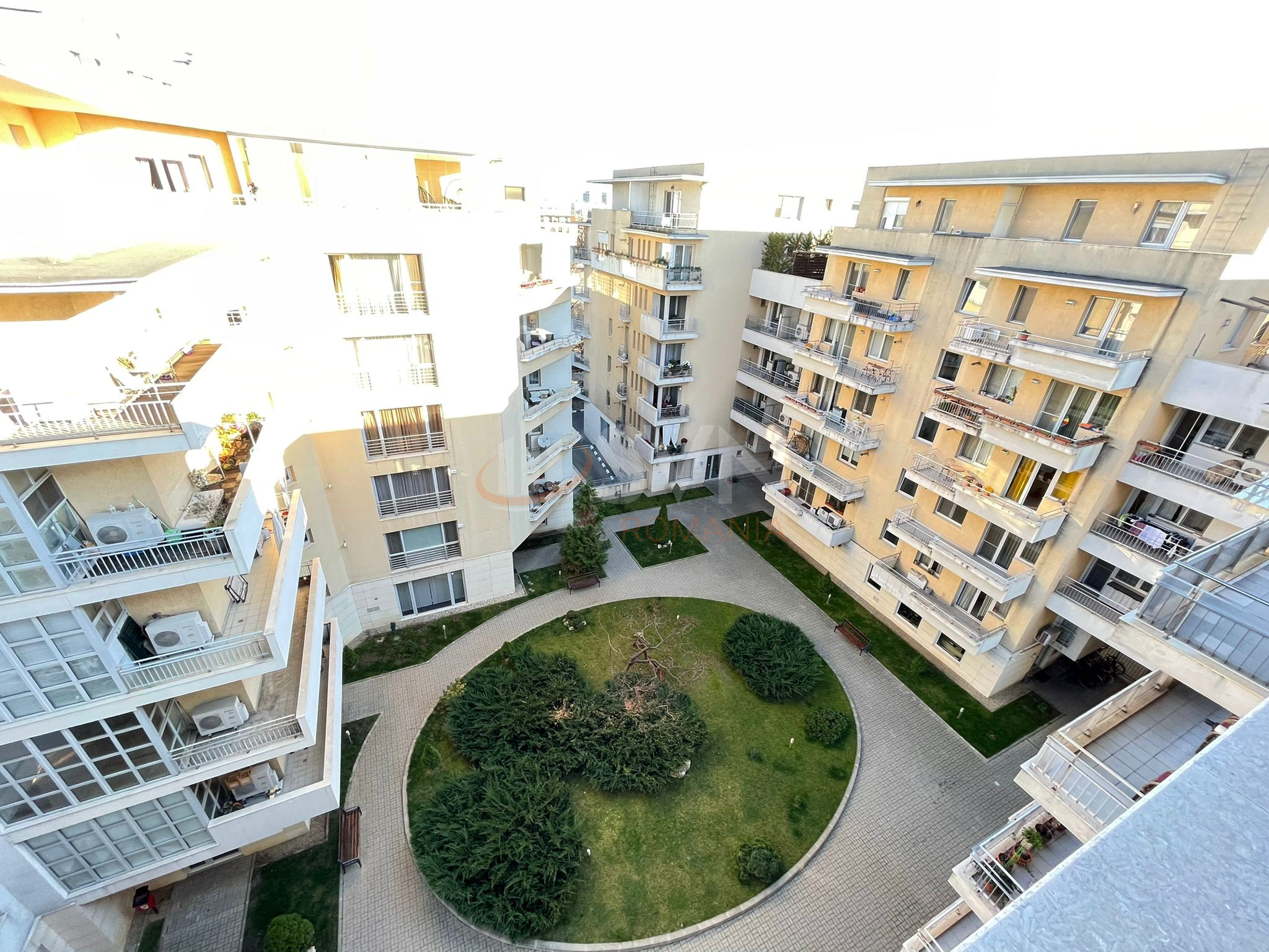 Apartament, 4 camere Bucuresti/Parcul Carol