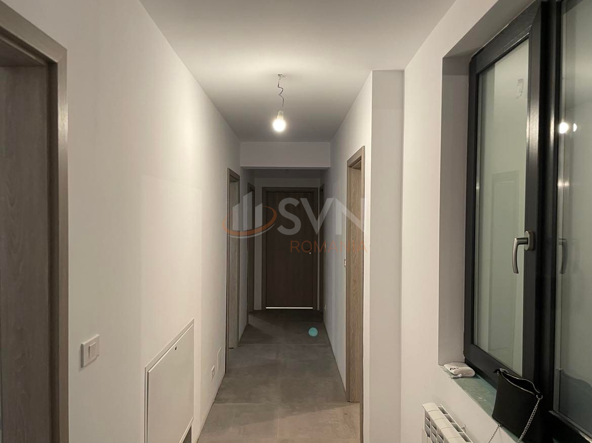Apartament, 4 camere Bucuresti/1 Mai