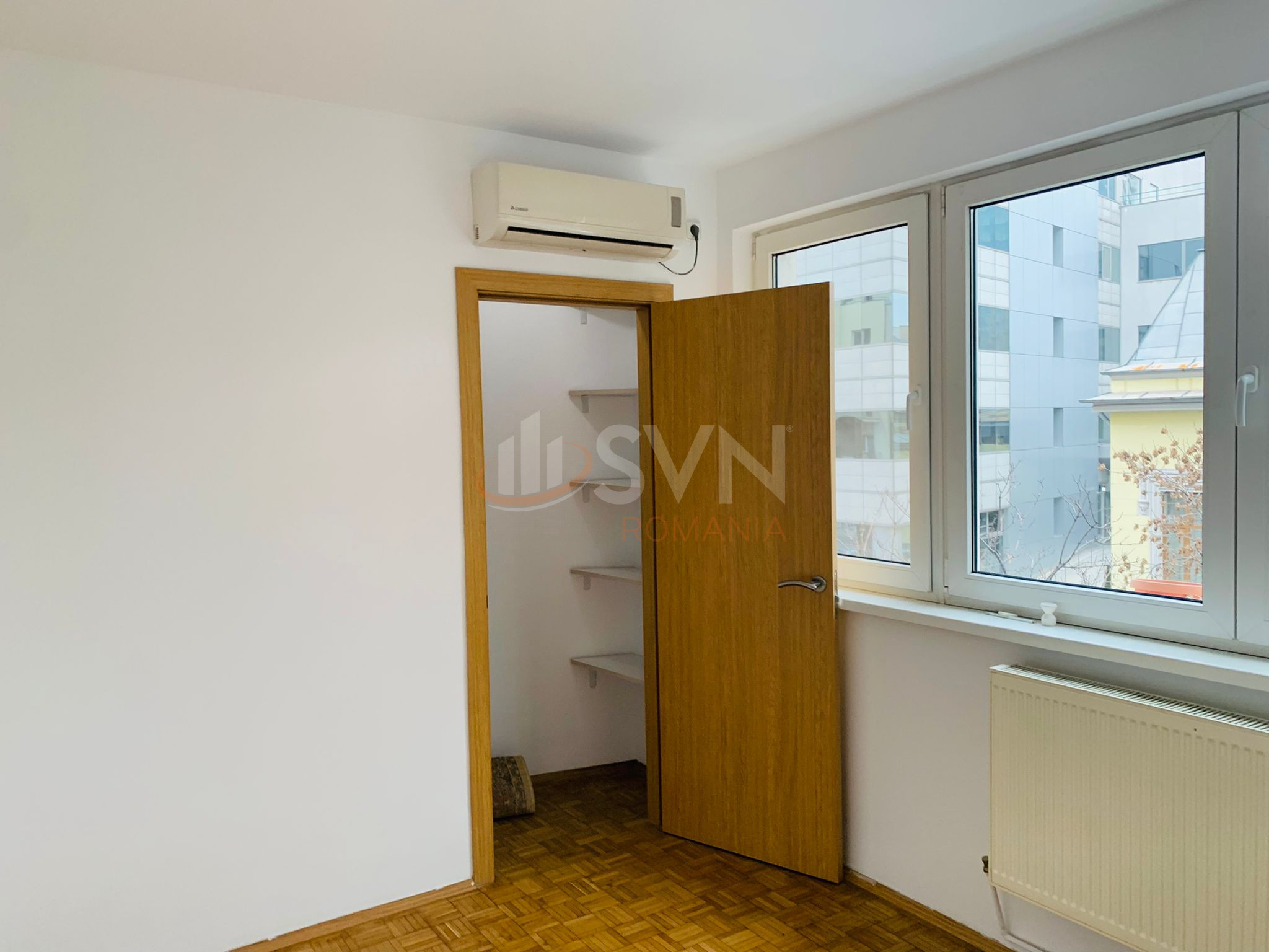 Apartament, 4 camere Bucuresti/Sala Palatului