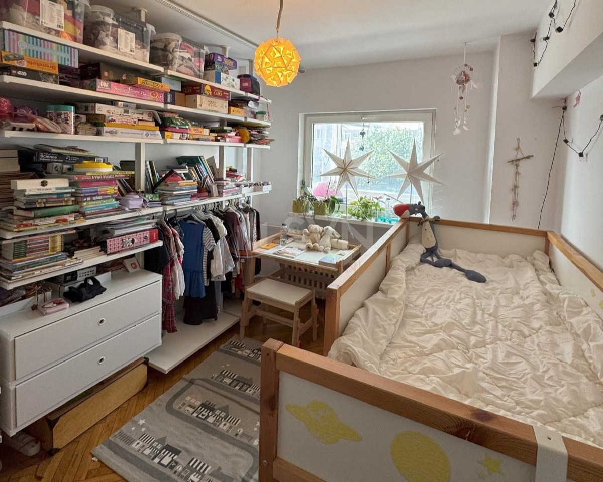 Apartament, 4 camere Bucuresti/Stefan Cel Mare