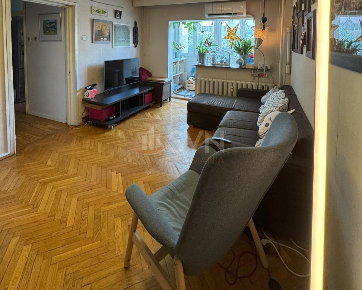 Apartament, 4 camere Bucuresti/Stefan Cel Mare