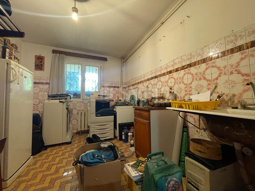 Apartament, 4 camere Bucuresti/Mosilor