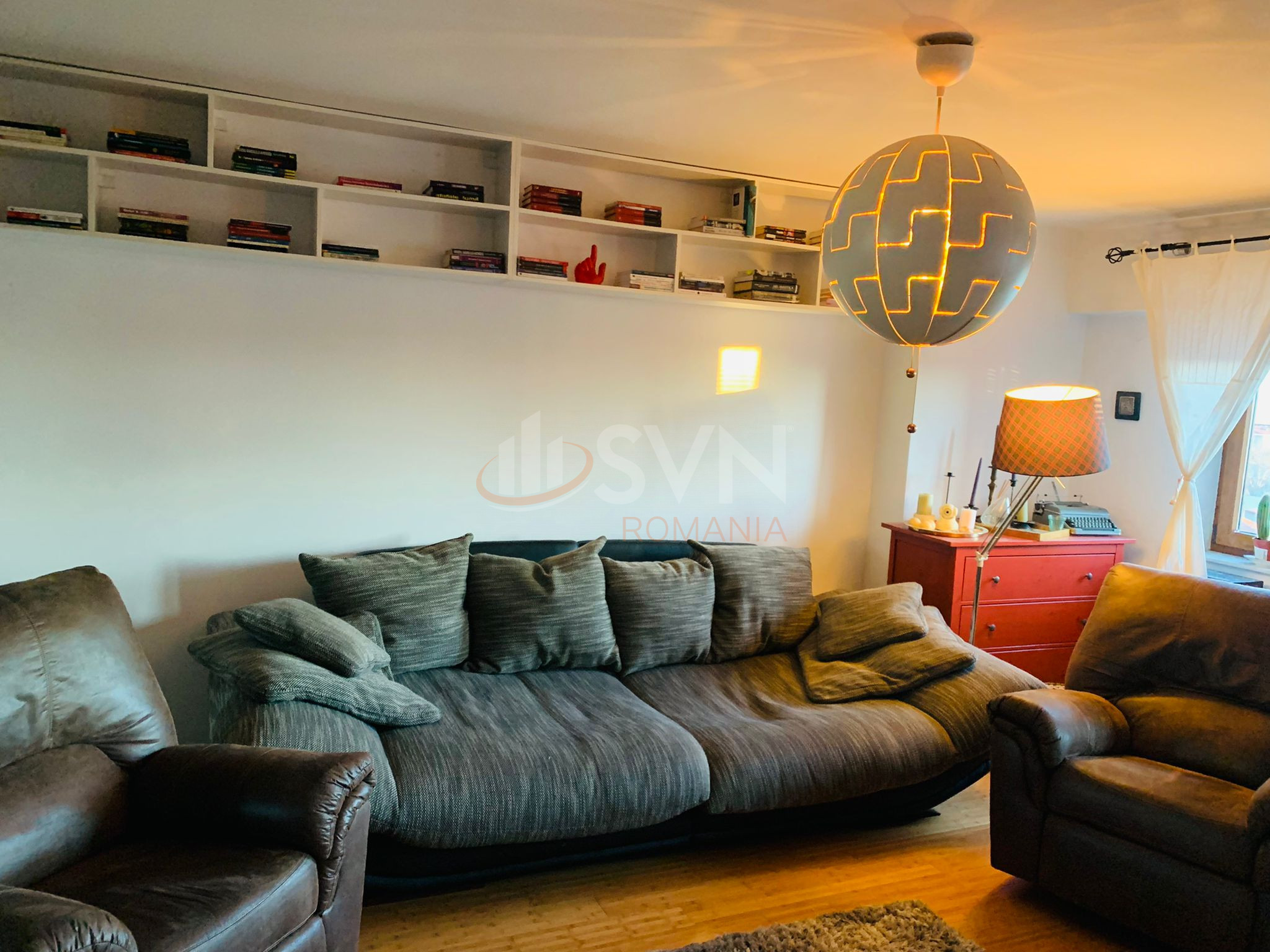 Apartament, 4 camere Bucuresti/Calea Calarasilor