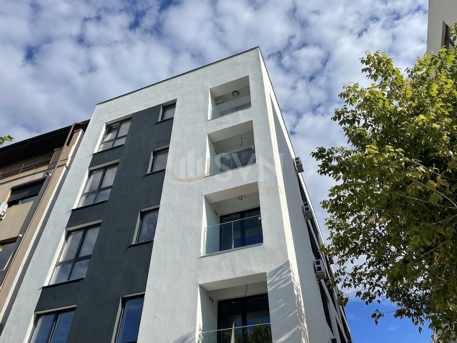 Apartament, 4 camere Bucuresti/Sisesti