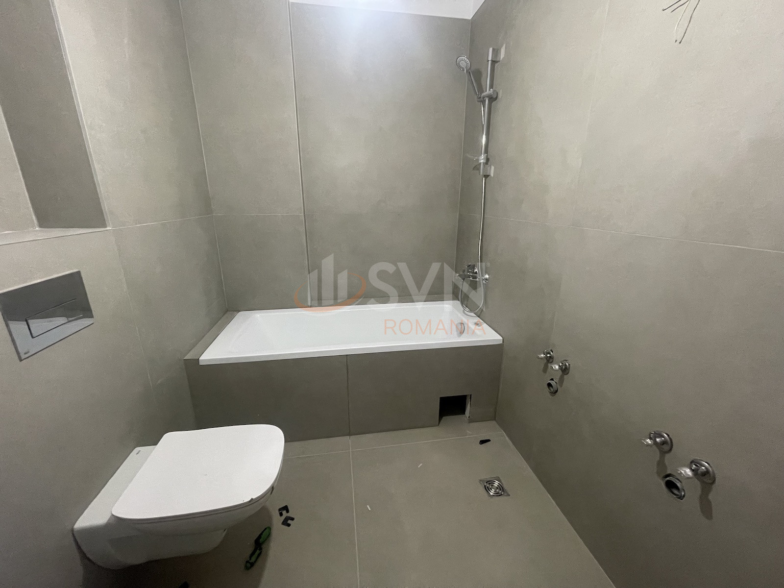 Apartament, 4 camere Bucuresti/Sisesti
