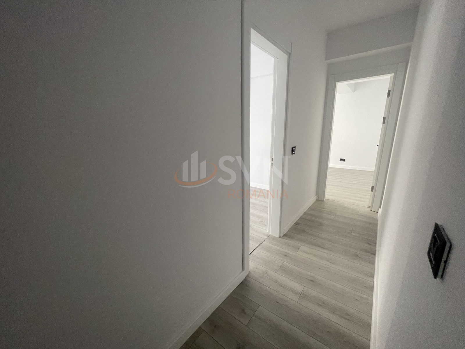 Apartament, 4 camere Bucuresti/Sisesti