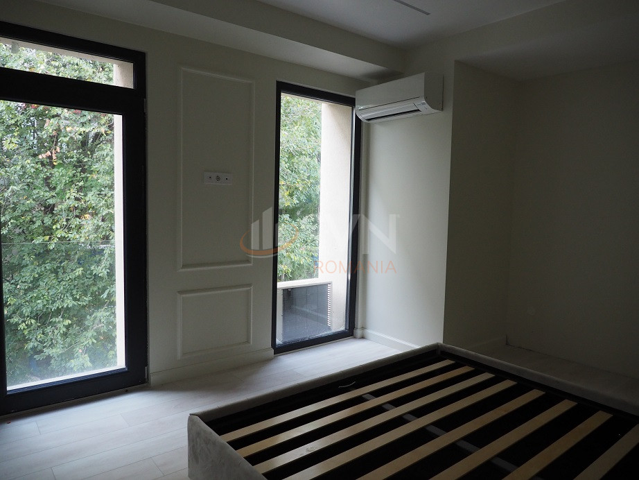 Apartament, 4 camere Bucuresti/Unirii (s3)