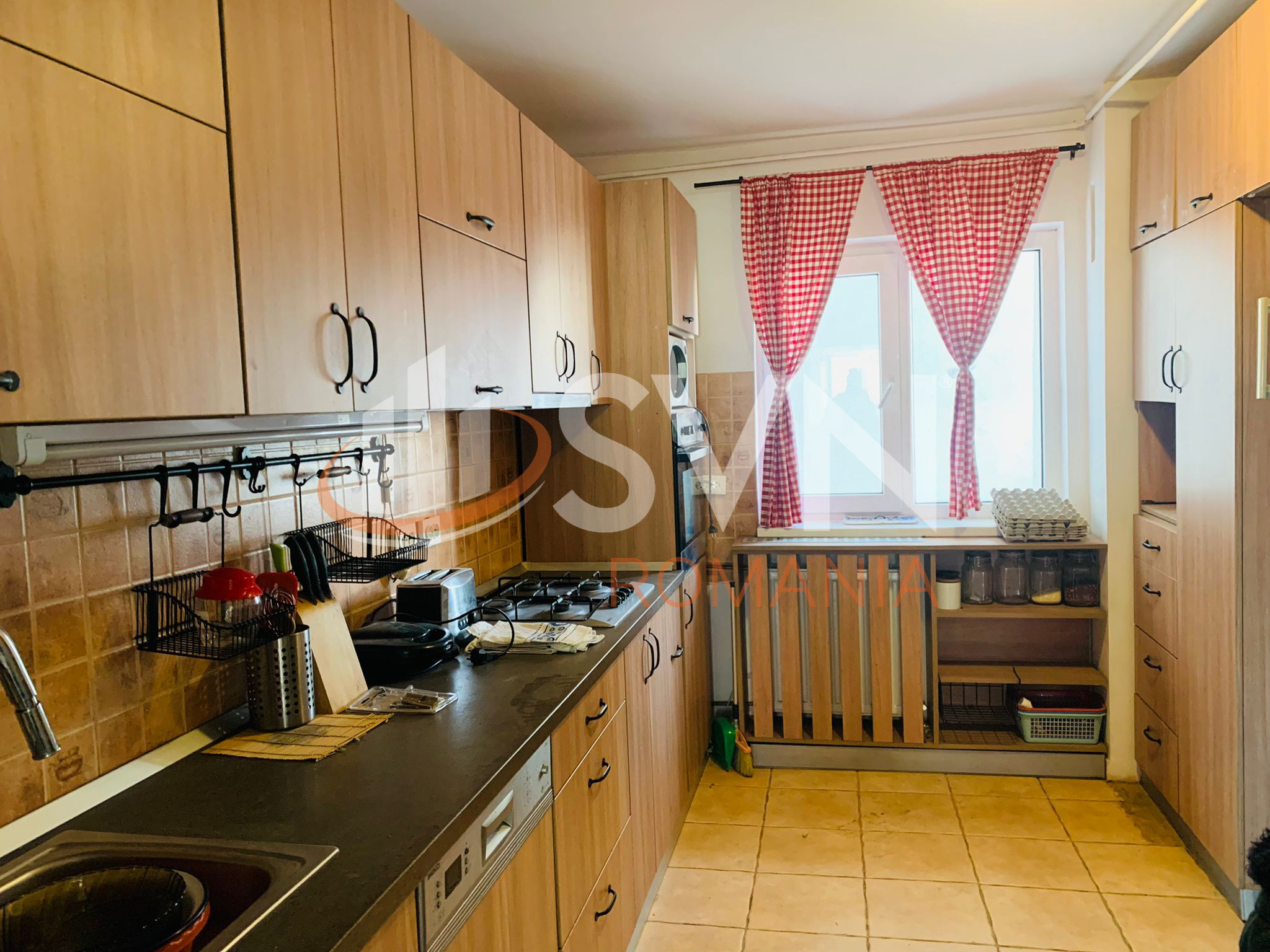 Apartament, 4 camere Bucuresti/Aviatiei