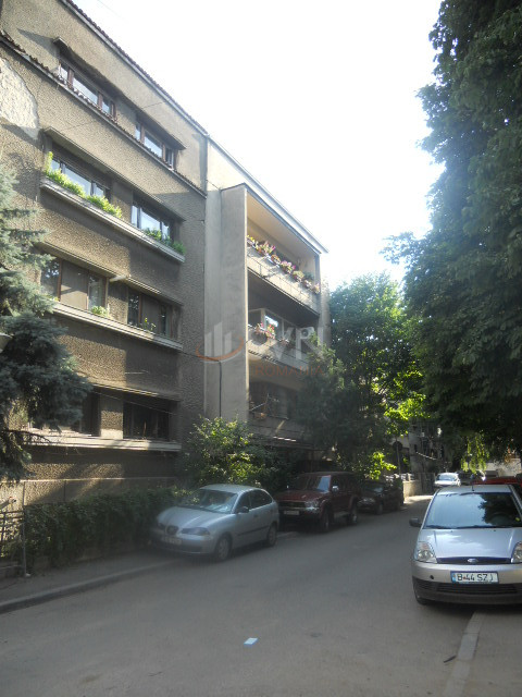 Apartament, 4 camere Bucuresti/Capitale