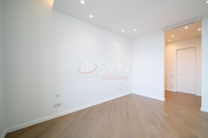 Apartament, 4 camere Bucuresti/Aviatiei