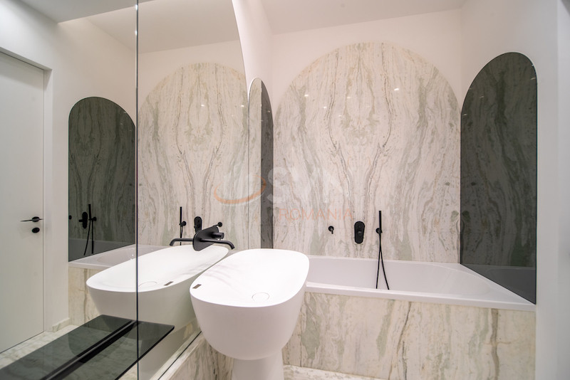 Apartament, 4 camere Bucuresti/Aviatiei