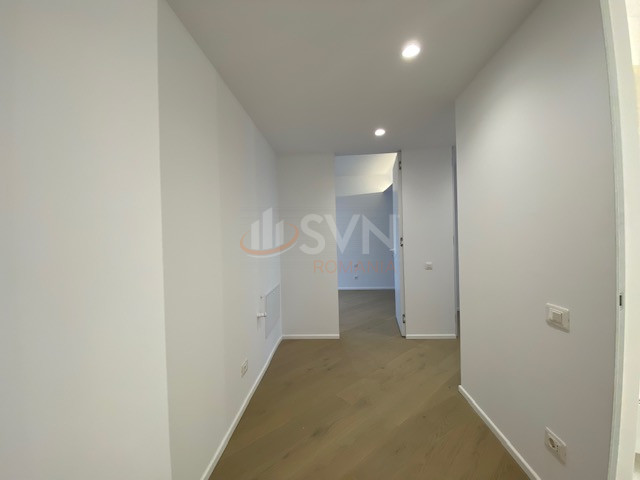 Apartament, 4 camere Bucuresti/Politehnica