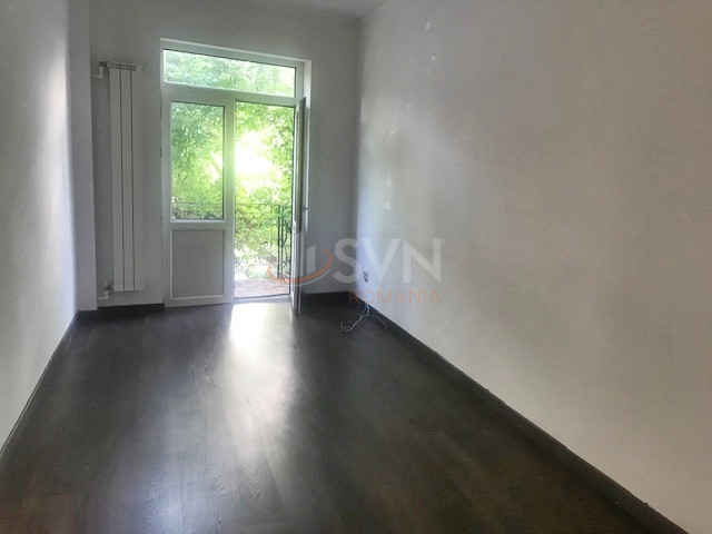 Apartament, 4 camere Bucuresti/Polona