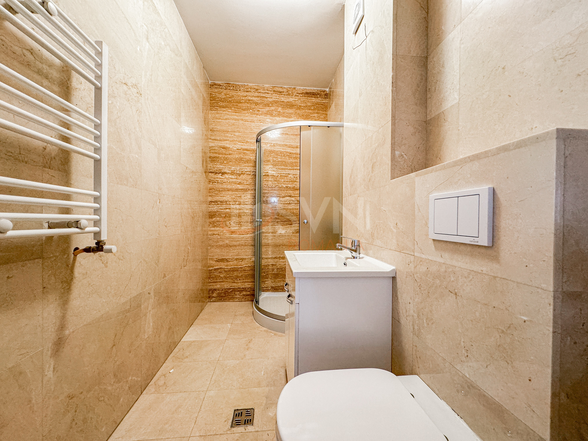 Apartament, 4 camere Bucuresti/Aviatiei