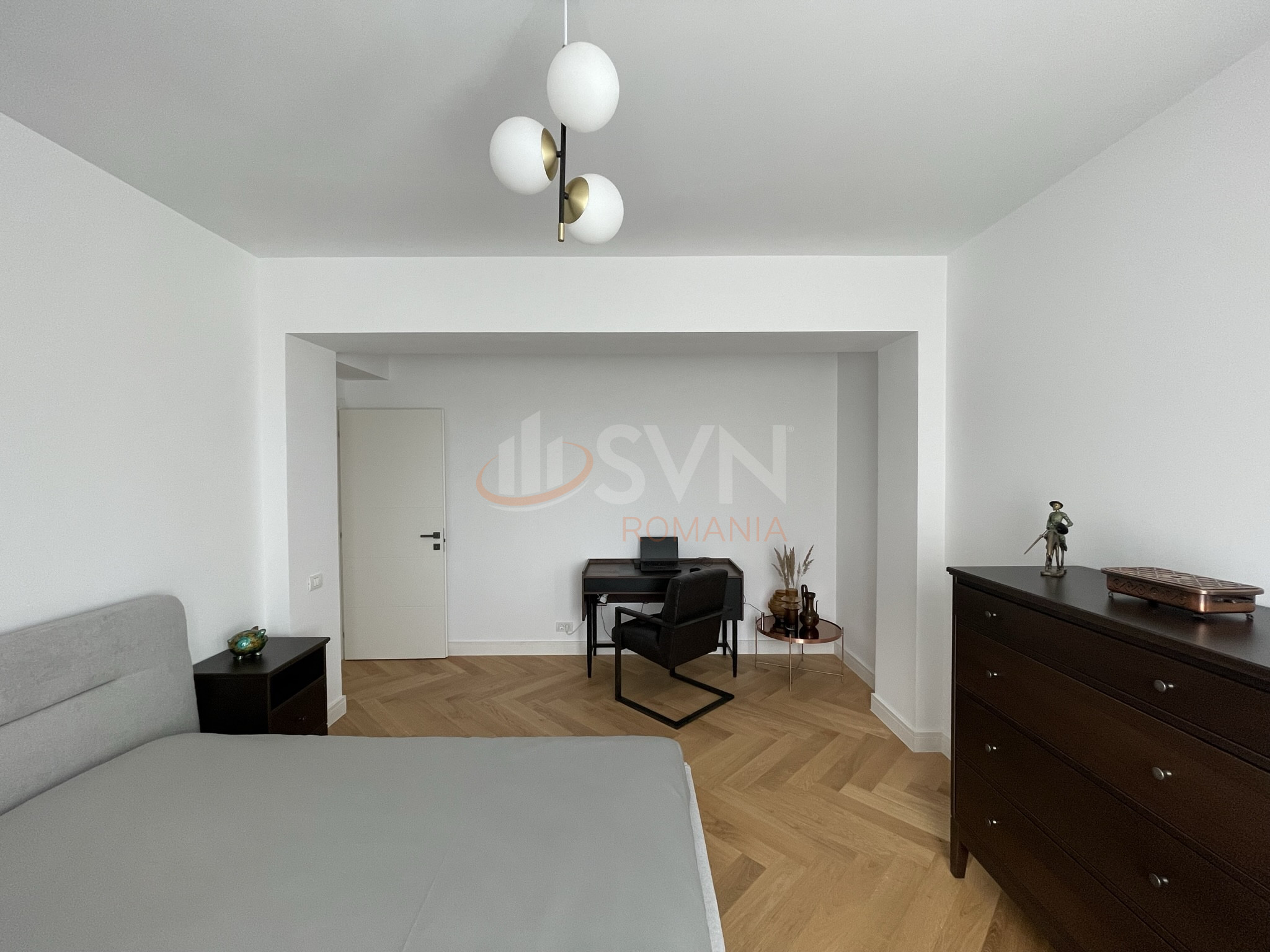 Apartament, 4 camere Bucuresti/Baneasa
